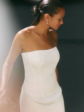 The Vienna Strapless Structured Corset Top by Mare Mare